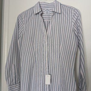 NWT Brooks Brothers Button-down "Career" collared shirt, women's sz 2